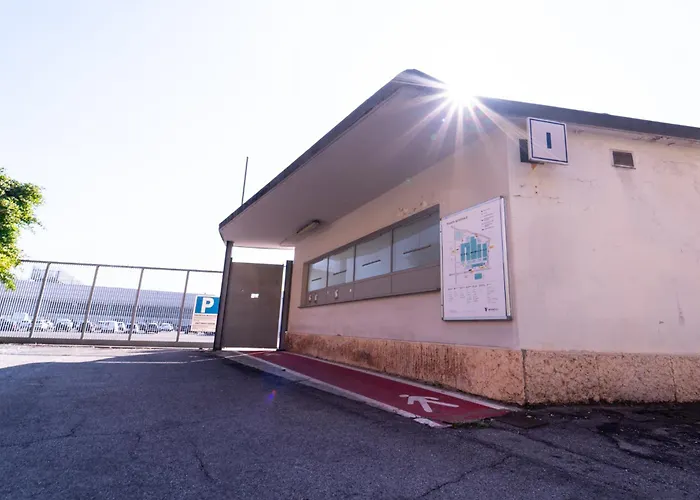 Iconic Гостевой дом